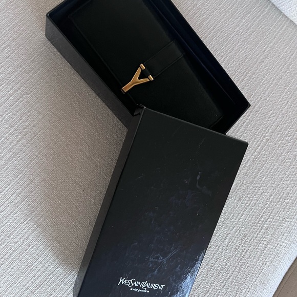 YSL leather bifold long wallet with free gold chain - Picture 5 of 5